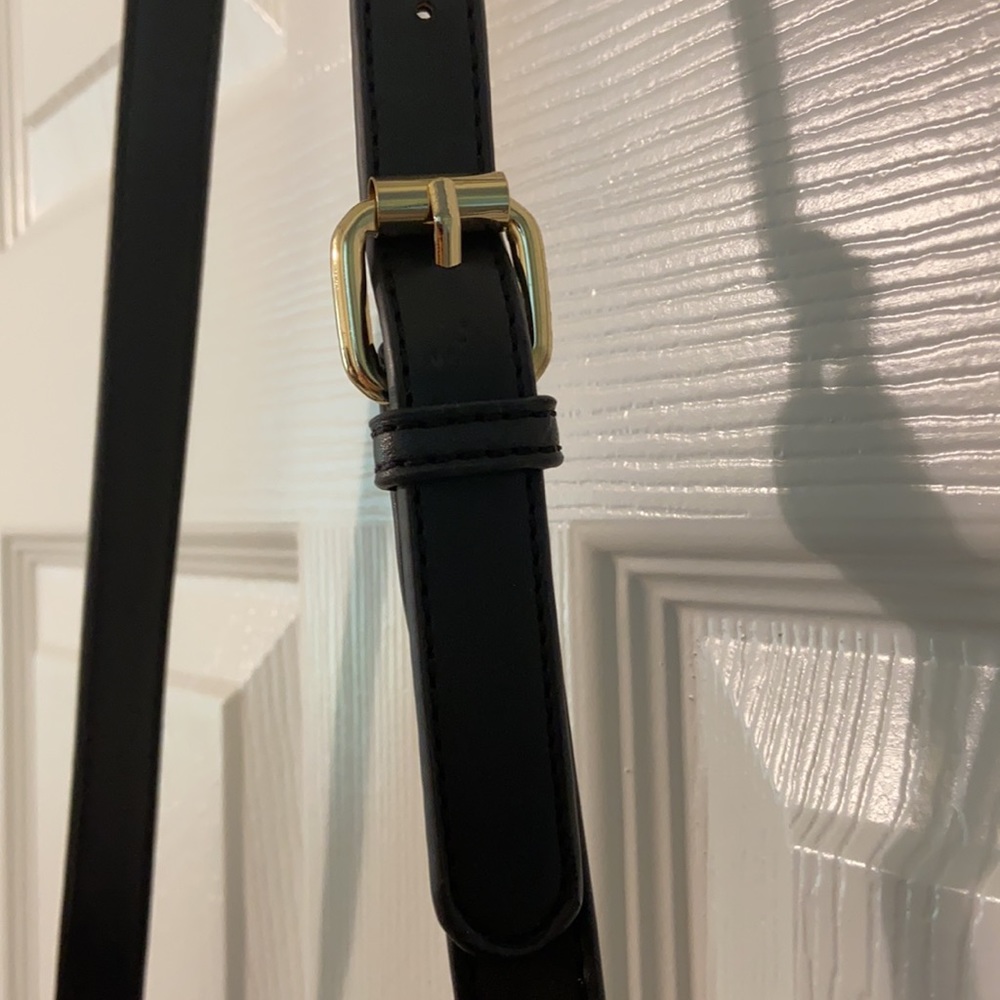 Black Purse - Picture 4 of 5